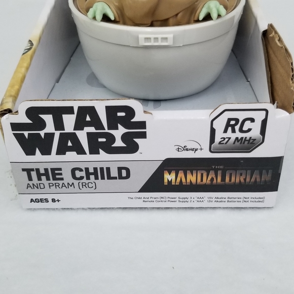 Star Wars Baby Yoda The Child with Pram Remote Control Crib - Picture 3 of 12